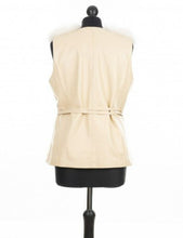 Load image into Gallery viewer, Leather - Vilniaus Kailiai