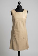 Load image into Gallery viewer, Vilniaus Kailiai Mod. 09599xxx dress in soft fabric, featuring a stylish design with a fitted silhouette and elegant details.