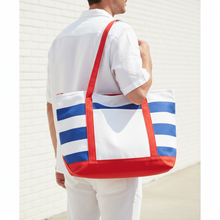 Load image into Gallery viewer, Vilniaus Kailiai DS-ASL-8127 handbag, soft leather with sleek design, featuring a top handle and subtle branding, on a neutral background.
