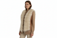 Įkelti nuotrauką į galerijos peržiūros programą, Vilniaus Kailiai Mod. 05799xxx vest in soft fabric, displayed on a hanger with a sleek, modern design.