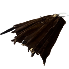 Load image into Gallery viewer, Audinės kailis / Mink skins