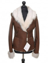 Load image into Gallery viewer, Brown sheepskin fur  jacket with white fur inside, shawl collar , zipping closure and pockets in front