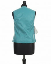 Load image into Gallery viewer, Leather - Vilniaus Kailiai