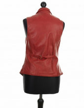 Load image into Gallery viewer, Leather - Vilniaus Kailiai