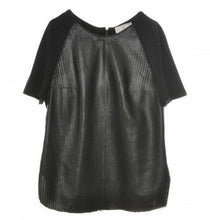 Load image into Gallery viewer, A black knitted fabric short sleeve blouse with perforated sheep leather at the front, all the back zipping, adjusting the width, displayed on a white background.