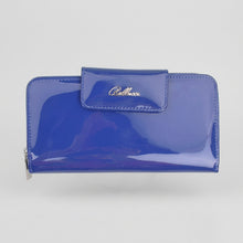 Įkelti nuotrauką į galerijos peržiūros programą, A blue patent leather women's wallet with multiple compartments and a zip fastening, featuring the brand name 'Cattura' embossed on the front.