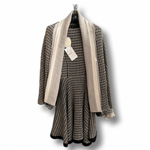 Load image into Gallery viewer, Mod. AYA - Vilniaus Kailiai