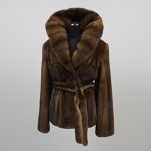 Įkelti nuotrauką į galerijos peržiūros programą, Brown mink jacket with a wide collar and belt, featuring fur hooks fastening, displayed on a mannequin.