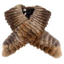 Load image into Gallery viewer, Shared Redfox collar with lining,fur hook two-way fastening, wearable in several ways.