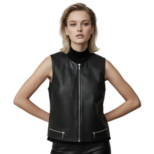 Load image into Gallery viewer, Vilniaus Kailiai blouse Mod. 09826xxx in soft fabric, featuring a stylish design with a relaxed fit and elegant details.
