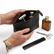 Įkelti nuotrauką į galerijos peržiūros programą, Leather cosmetic bag for men and women by Vilniaus Kailiai, model DS-ASL-7851, with a sleek, compact design and zipper closure.
