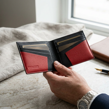 Įkelti nuotrauką į galerijos peržiūros programą, Odinė vyriška piniginė Mod. RS CH BLACK ORANGE
