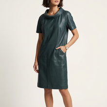 Load image into Gallery viewer, Vilniaus Kailiai Mod. 09600xxx dress featuring a stylish, elegant design with a fitted silhouette and detailed fabric texture.
