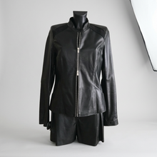 Load image into Gallery viewer, Vilniaus Kailiai Mod. 09770xxx jacket in black with a stand-up collar and zipper closure, displayed on a plain background.
