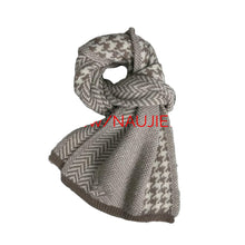 Load image into Gallery viewer, Knitted scarf with a pattern on a black background, featuring the brand &#39;NEW/NAUJIENA&#39;.
