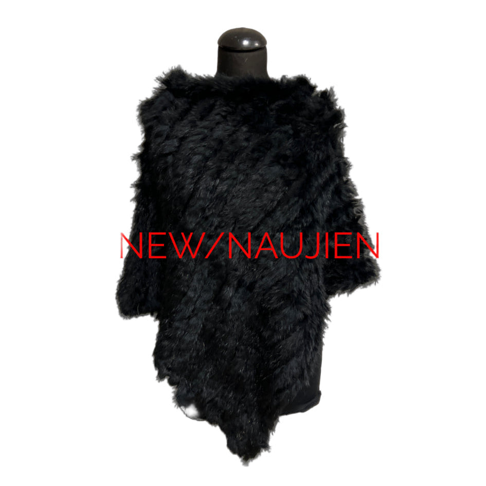 Black fur shawl on a mannequin with 'NEWNAUJEN' branding on a white background