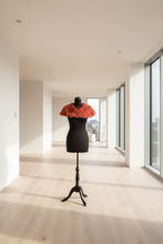 Įkelti nuotrauką į galerijos peržiūros programą, Mod. 01689xxx
