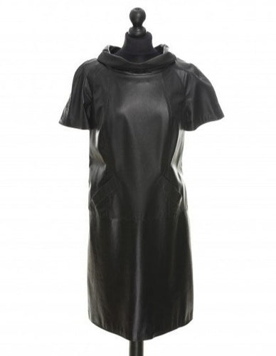 Black leather midi dress, round neck, pockets in front