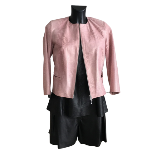Pink leather short jacket with zipping closure, small hidden pockets in front